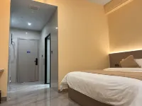 Haoting Apartment (Maoming High-Speed Railway Station) - 2-Star
