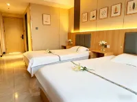 Tianyue Express Hotel (Dezhou High-Speed Rail East Station)