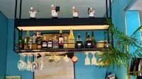 Heshan Songjian Mountain Residence Homestay - bar