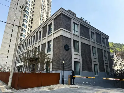 七橡樹酒店（鼎盛王朝文化產業園店） - 2星級