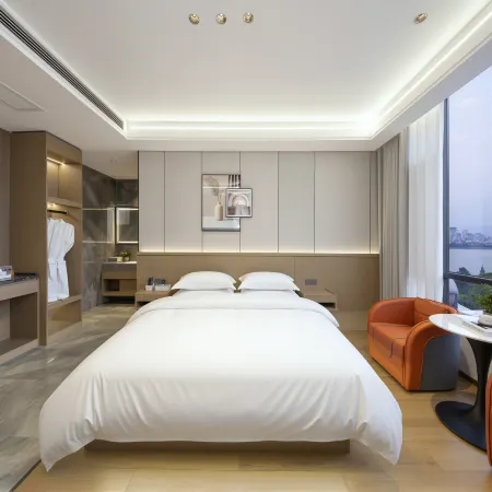Mile Nanjing North Wind Private Hot Spring Homestay