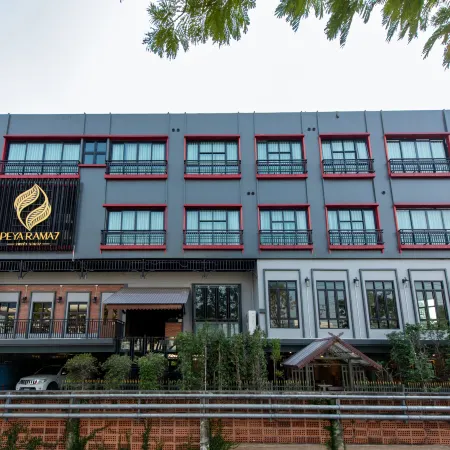 Peya Rama-7 Hotel Отели рядом с достопримечательностью «Пирс Kiak Kai»