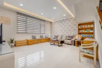 Jialai Homestay｜Parking Available・Near Magong Center