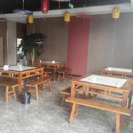 Yayue Hotel (Wan'an Shibakoutang)