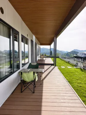 Baohua Mountain Lodge