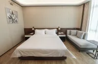 Korla Five-Petal Flower Hotel