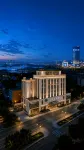 Hanyuan Huating | Yunlong Realm · Hanlin Mansion International Hotel - Airport Shuttle