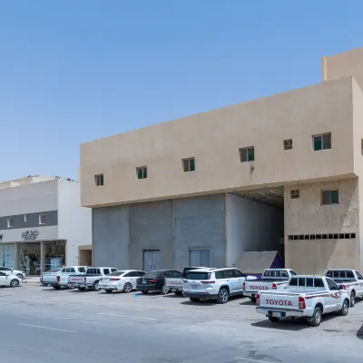 برايفت زون حي لبن Hotels near جامع الشيخ أحمد بن علي القبس
