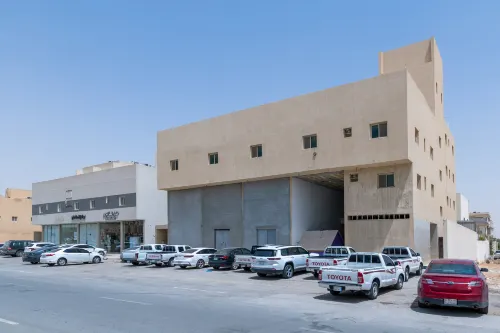 Private Zone Laban