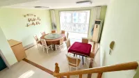 On the other hand· Chasing Waves Hidden Sea Holiday Homestay (Rushan Yintan Beach Branch)