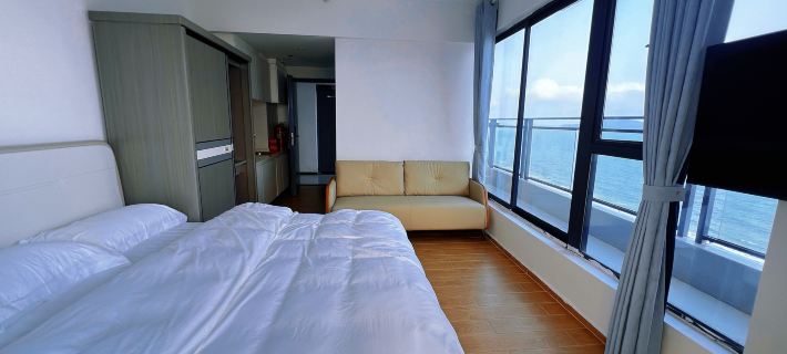 Haishang Apartment (Yangxi Moon Bay) Hotels in Yangxi County