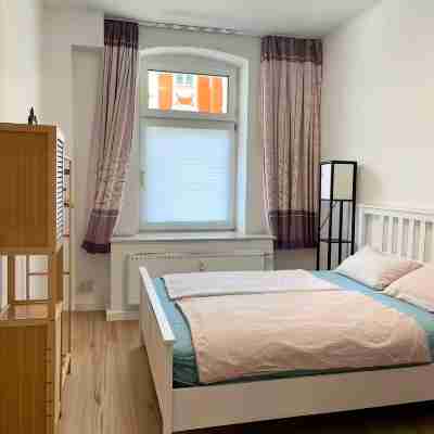 Düsseldorf Citycenter Cozy 2-Bedroom Apartment with Kitchen Rooms