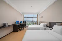 Dema E-Sports Hotel - Pet friendly