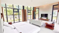 雲藏江畔野奢營地酒店 - 露台