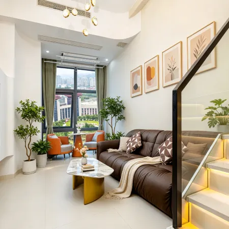 Zhenjiang Star-Gazing LOFT Cloud River View Hotel (Nanchang Star Ferris Wheel)