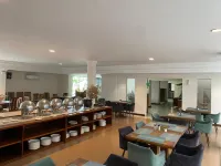 Sare Hotel Yogyakarta (Muslim Friendly) - Breakfast