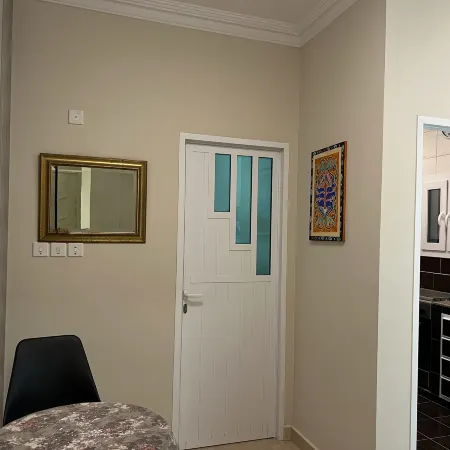 Peaceful 2BR Escape Close to Everything