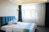 16 Degree Hotel - 4-Star