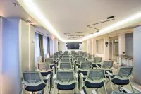 Almaty Hotel - Business