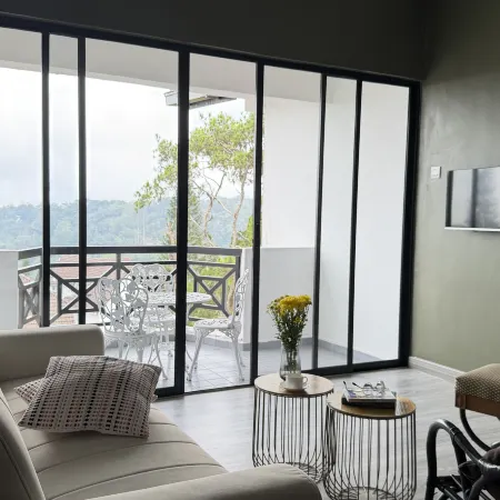 The Hill at Fraser Hill (Suite 35)