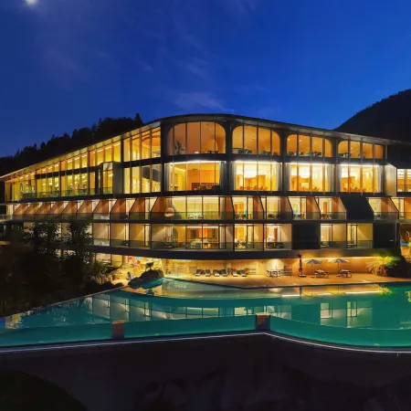 Wenzhou Wencheng Longqiyuan Wonderland Hotel