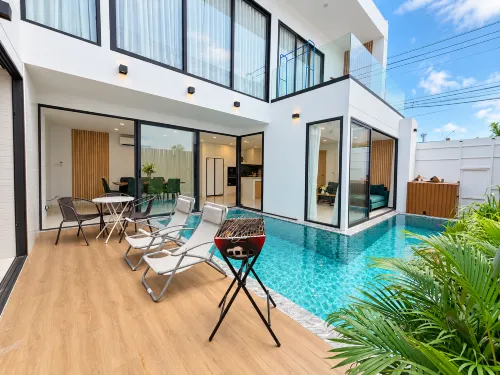 4BR Pool Villa | BBQ & Outdoor Tub -Walking Street - Private Pools