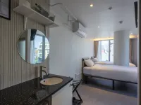 킴스텔강남 트리아농 주변 호텔