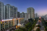 Echarm Hotel (Haikou East Railway Station Gaoxingli) Hotels in Haikou