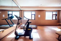 i Electronic Sports Hotel (Xinyang Railway Station Tianrun Plaza)