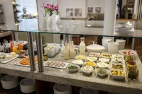 Boutique Hotel Das Tigra - breakfast