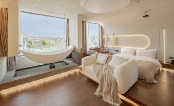 Fangju (Chaozhou Paifang Street Guangji Bridge)