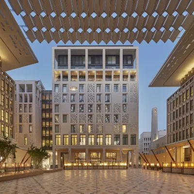 Mandarin Oriental, Doha Hotels near Emiri Diwan