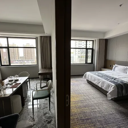 Yuanping Yellow River Kyoto Hotel