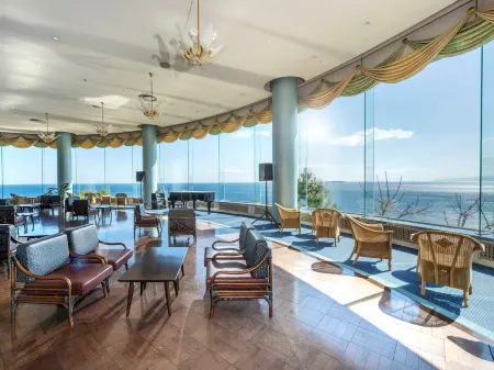 Hotel New Akao Отели рядом с достопримечательностью «Kinomiyajinja»