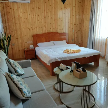 Mile Taiping Yiju Homestay (Taiping Lake Forest Park)