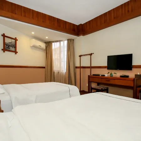 Weidemen Hotel (Guilin Xiangshan Scenic Area Liangjiang Sihu Branch) Отели рядом с достопримечательностью «Древние южные ворота»