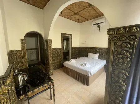 Le Hotel Hotel Phnom Penh Отели рядом с достопримечательностью «Hong Kong Land»