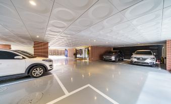 Brown Dot Hotel Geomdan