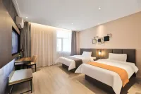 Homeinn Plus Hotel (Changchun Railway Station) Hotels in Changchun