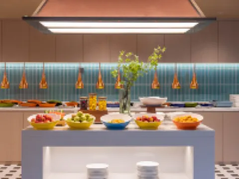 Home2 Suites by Hilton Hefei South Railway Station Hotels in Hefei