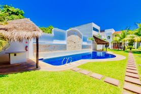 Dolce Vita Caribe Villas