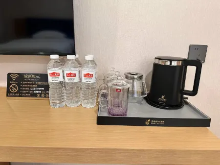 Jinse Yangguang Motel