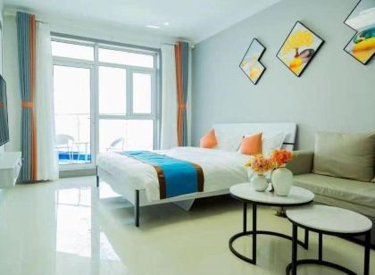Bihai Holiday Seaview Apartment (Gold Coast)