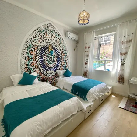 Yining Qingjushe Homestay