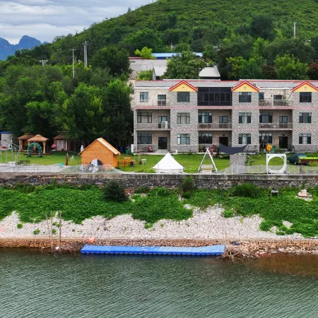Xi Yan Xiao Zhu Homestay