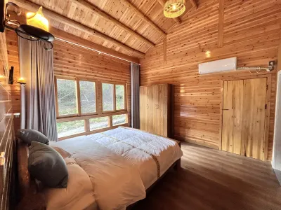 SYJ Homestay Hotels near Huanghuaping