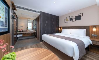 Homeinn Plus Hotel (Zhuhai Gongbei Port)