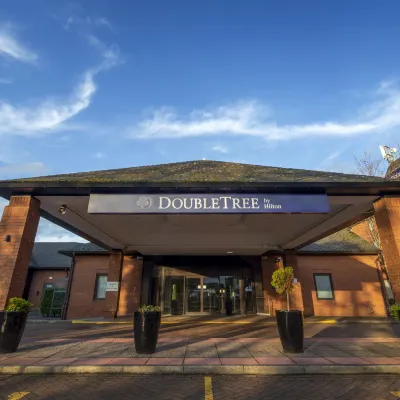DoubleTree by Hilton Manchester Airport Hotels near Manchester Airport