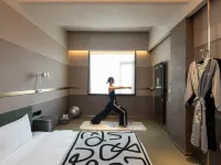 NOA HOTEL SHENZHEN LUOHU