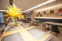 Homeinn Selected Hotel (Tumxuk Nanjing Street) Hotel a Tumxuk